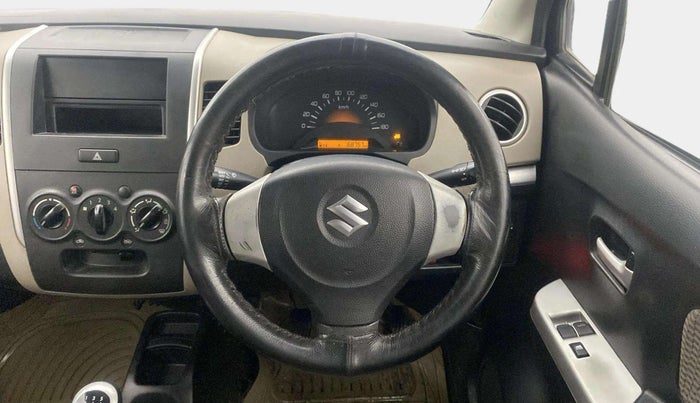 2013 Maruti Wagon R 1.0 LXI CNG, CNG, Manual, 68,736 km, Steering Wheel Close Up