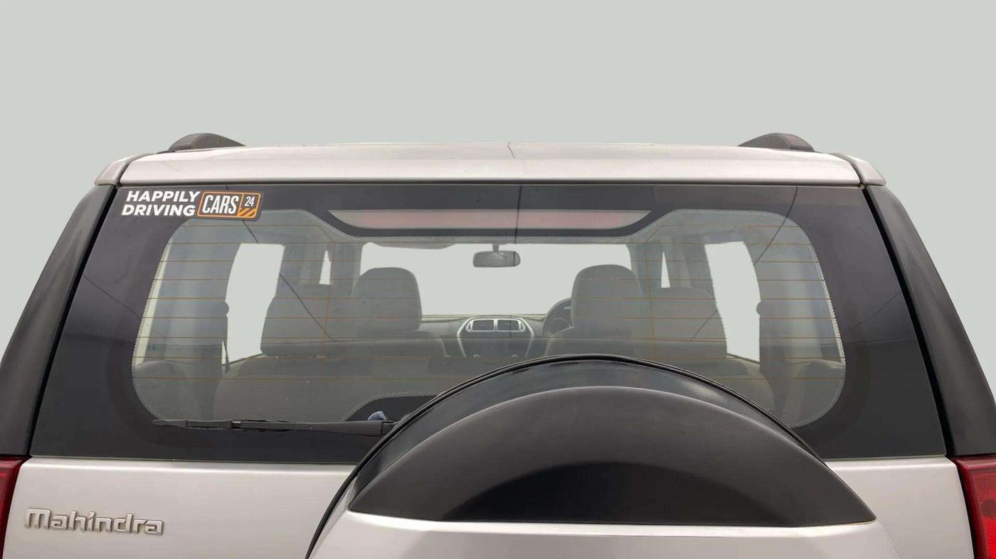2017 Mahindra TUV300 T8, Diesel, Manual, 59,835 km, Rear Windshield