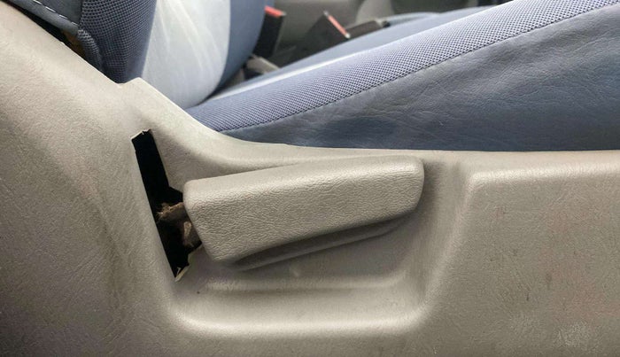 2012 Maruti Alto K10 VXI, Petrol, Manual, 75,853 km, Driver Side Adjustment Panel