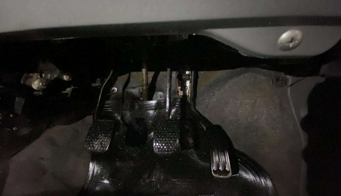 2012 Maruti Alto K10 VXI, Petrol, Manual, 75,853 km, Pedals