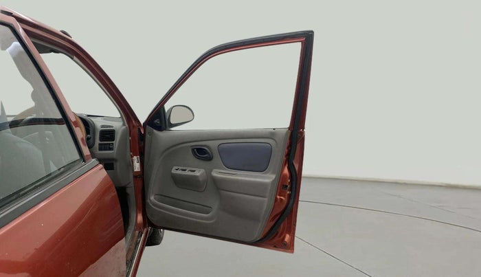 2012 Maruti Alto K10 VXI, Petrol, Manual, 75,853 km, RHS Front Door