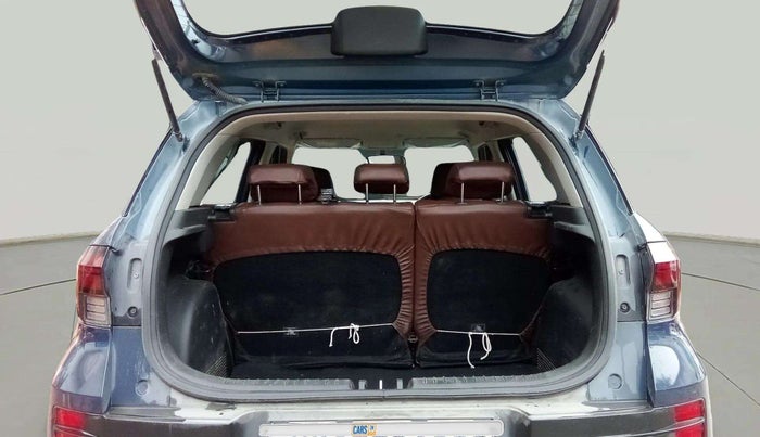 2023 Hyundai VENUE S 1.2, Petrol, Manual, 23,479 km, Boot Inside