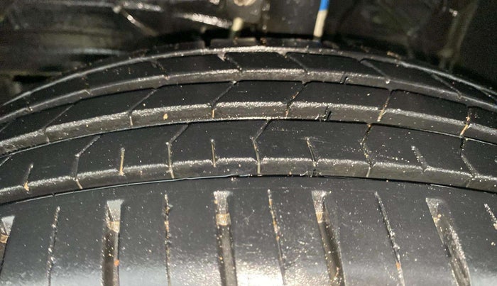 2024 Toyota Glanza S, Petrol, Manual, 3,618 km, Left Front Tyre Tread