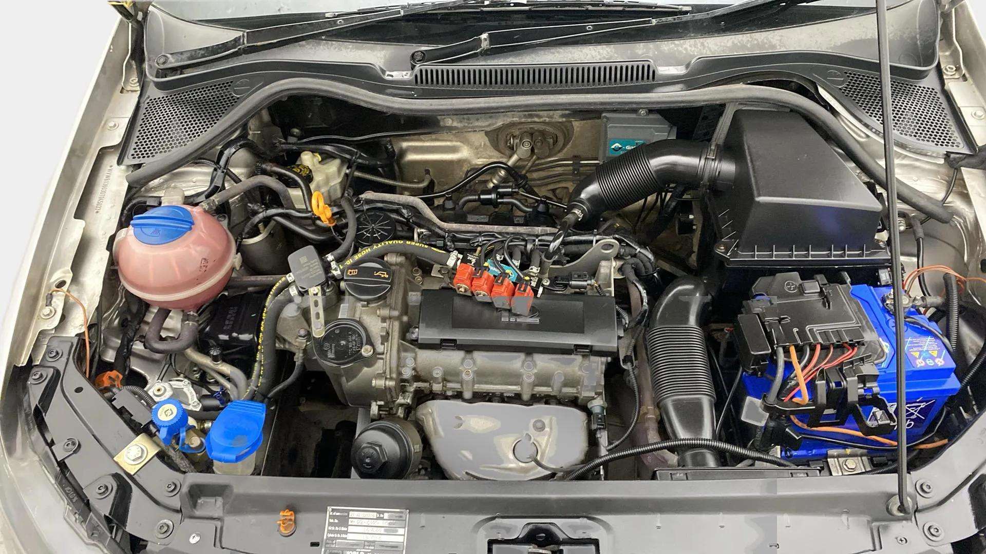 Engine-Right-Aligned--11