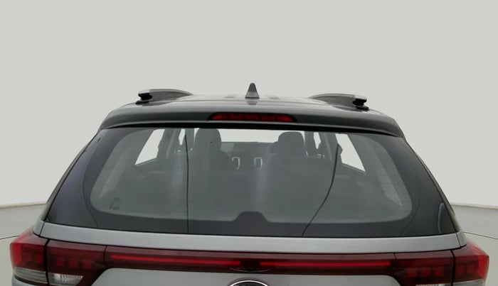 2020 KIA SONET HTX 1.5, Diesel, Manual, 1,12,576 km, Rear Windshield
