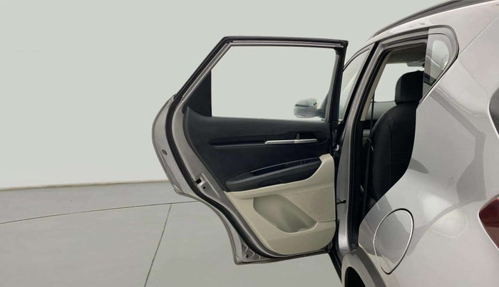 2020 KIA SONET HTX 1.5, Diesel, Manual, 1,12,576 km, LHS Rear Door