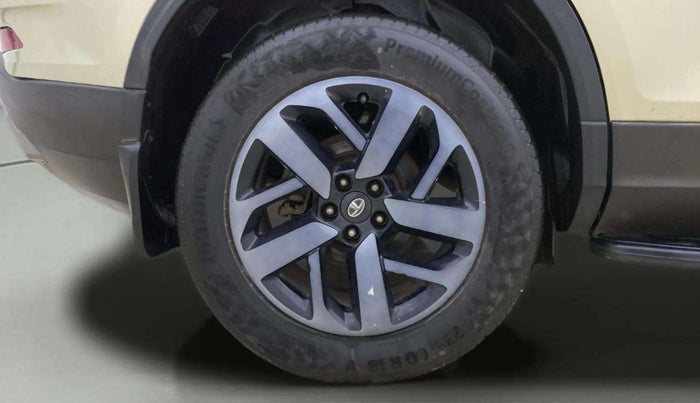2022 Tata Safari XZA PLUS KAZIRANGA, Diesel, Automatic, 45,287 km, Right Rear Wheel