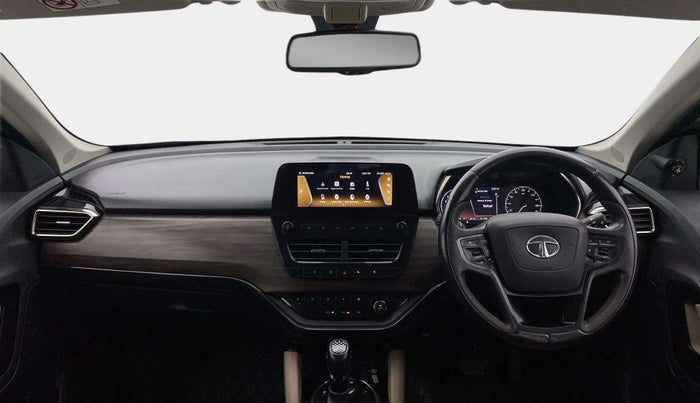 2022 Tata Safari XZA PLUS KAZIRANGA, Diesel, Automatic, 45,287 km, Dashboard