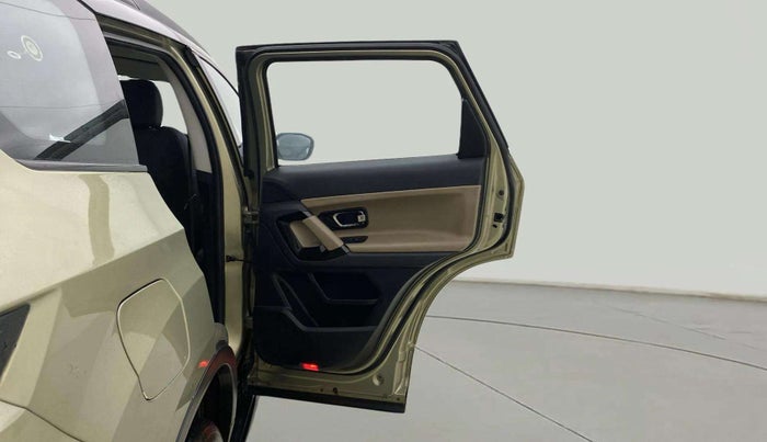 2022 Tata Safari XZA PLUS KAZIRANGA, Diesel, Automatic, 45,287 km, RHS Rear Door