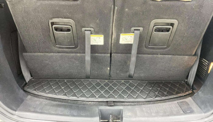 2022 Tata Safari XZA PLUS KAZIRANGA, Diesel, Automatic, 45,287 km, Boot Inside