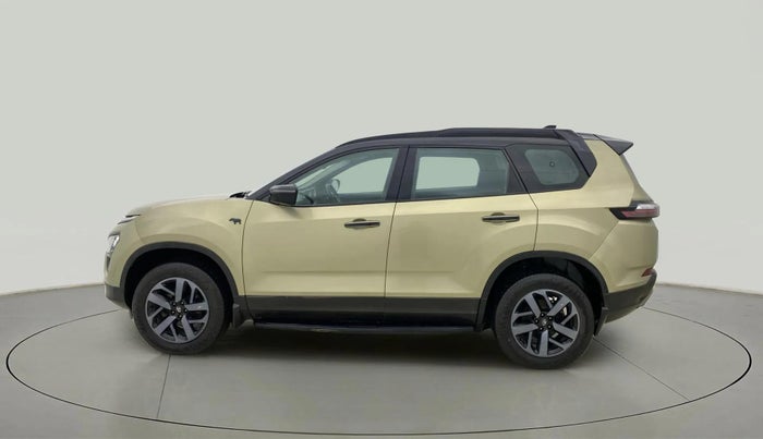 2022 Tata Safari XZA PLUS KAZIRANGA, Diesel, Automatic, 45,287 km, Left Side