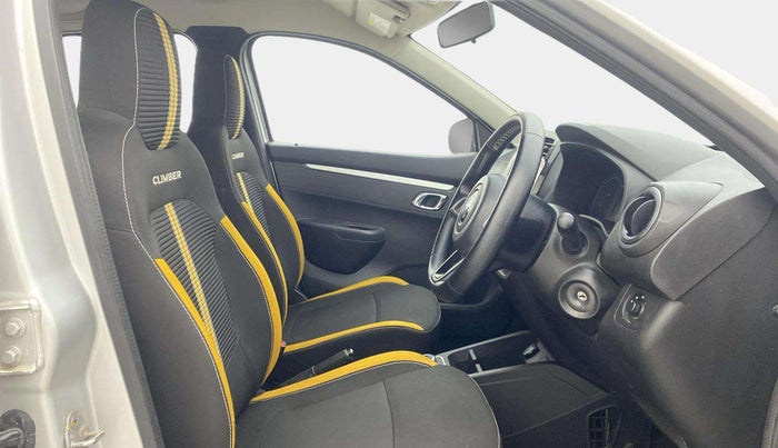 2022 Renault Kwid CLIMBER 1.0 AMT, Petrol, Automatic, 14,214 km, Right Side Front Door Cabin