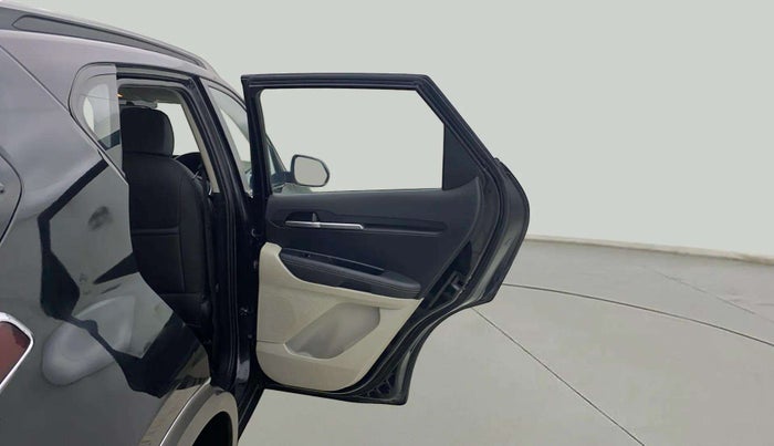 2021 KIA SONET HTX 1.0 IMT, Petrol, Manual, 30,370 km, RHS Rear Door