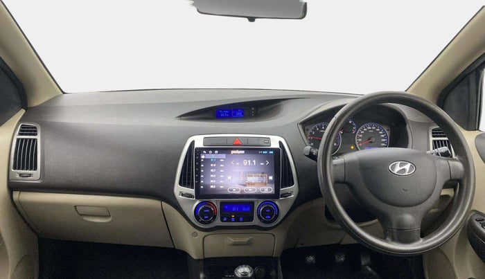 2014 Hyundai Elite i20 MAGNA 1.2, Petrol, Manual, 76,348 km, Dashboard
