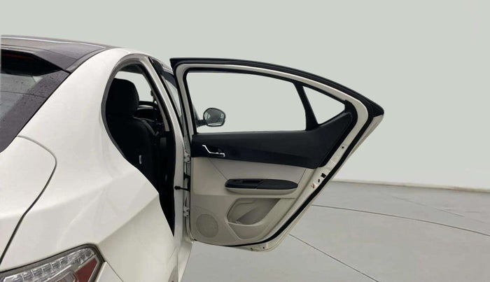 2022 Tata TIGOR XZ PLUS CNG, CNG, Manual, 21,724 km, RHS Rear Door
