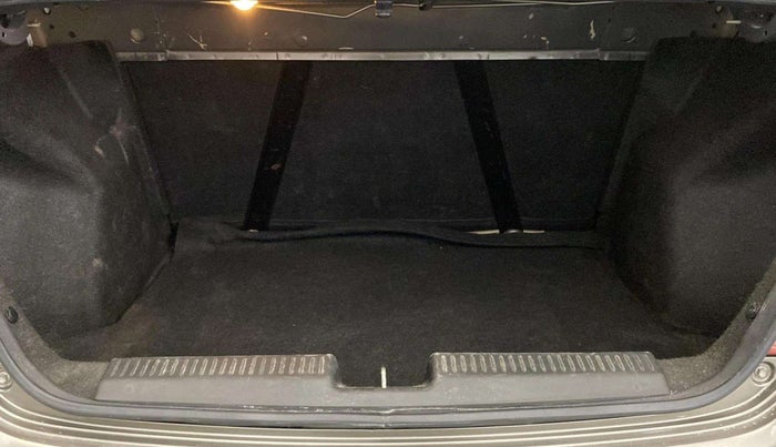 2018 Maruti Dzire VXI AMT, Petrol, Automatic, 74,223 km, Boot Inside
