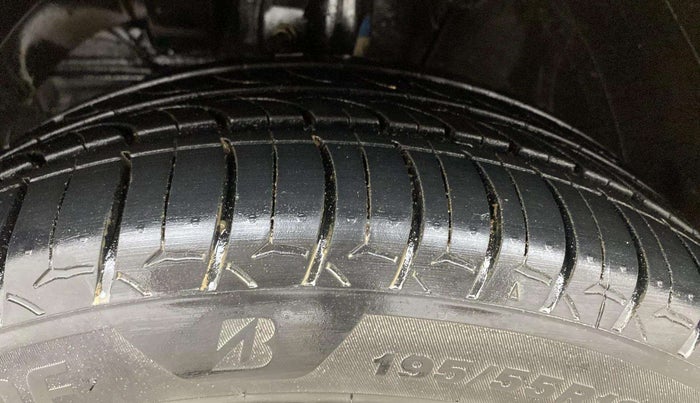 2023 Maruti Baleno ZETA 1.2 AGS, Petrol, Automatic, 45,487 km, Left Front Tyre Tread