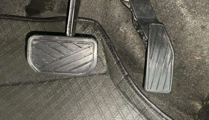 2020 Maruti S PRESSO VXI AMT, Petrol, Automatic, 17,079 km, Pedals