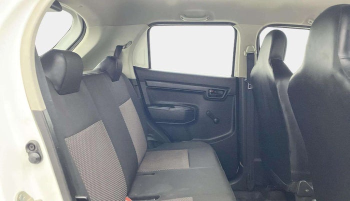 2020 Maruti S PRESSO VXI AMT, Petrol, Automatic, 17,079 km, Right Side Rear Door Cabin