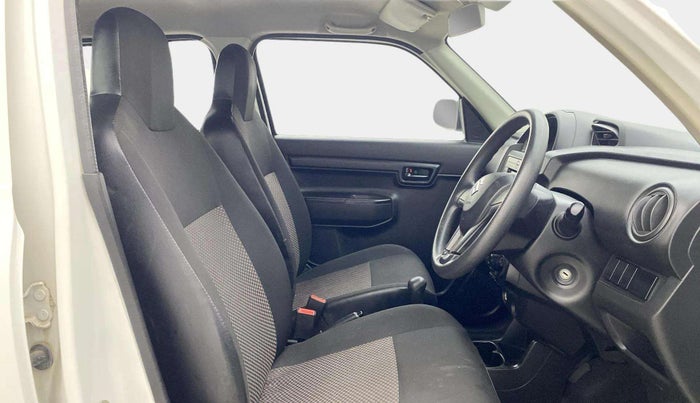 2020 Maruti S PRESSO VXI AMT, Petrol, Automatic, 17,079 km, Right Side Front Door Cabin