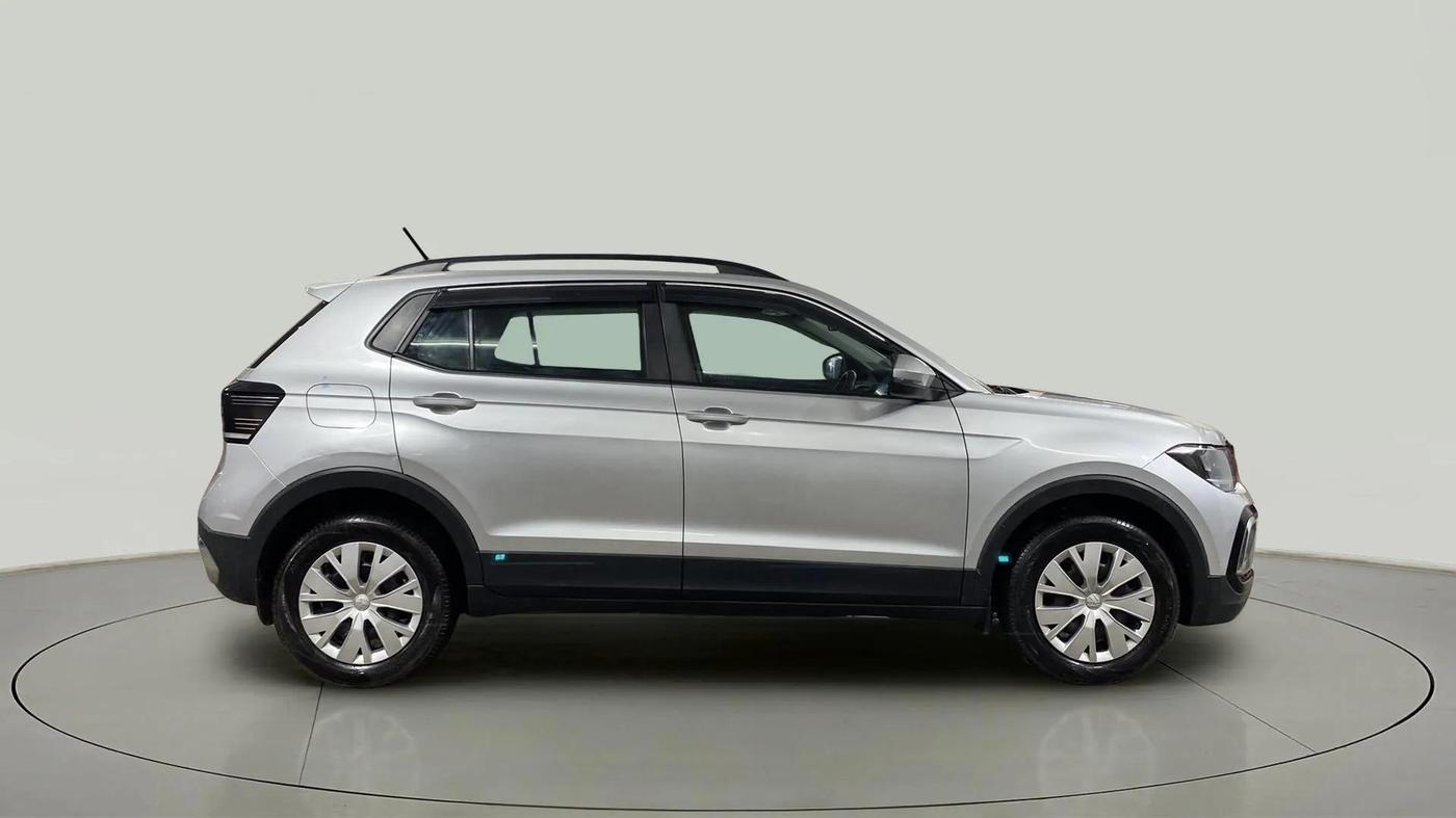 2023 Volkswagen TAIGUN COMFORTLINE 1.0 TSI MT, Petrol, Manual, 15,450 km, Right Side View