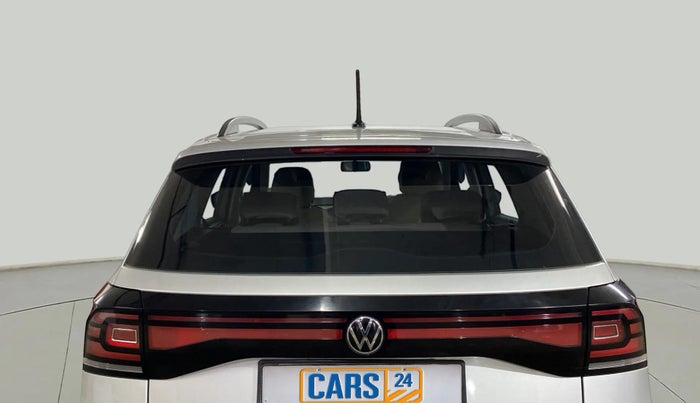 2023 Volkswagen TAIGUN COMFORTLINE 1.0 TSI MT, Petrol, Manual, 15,450 km, Rear Windshield