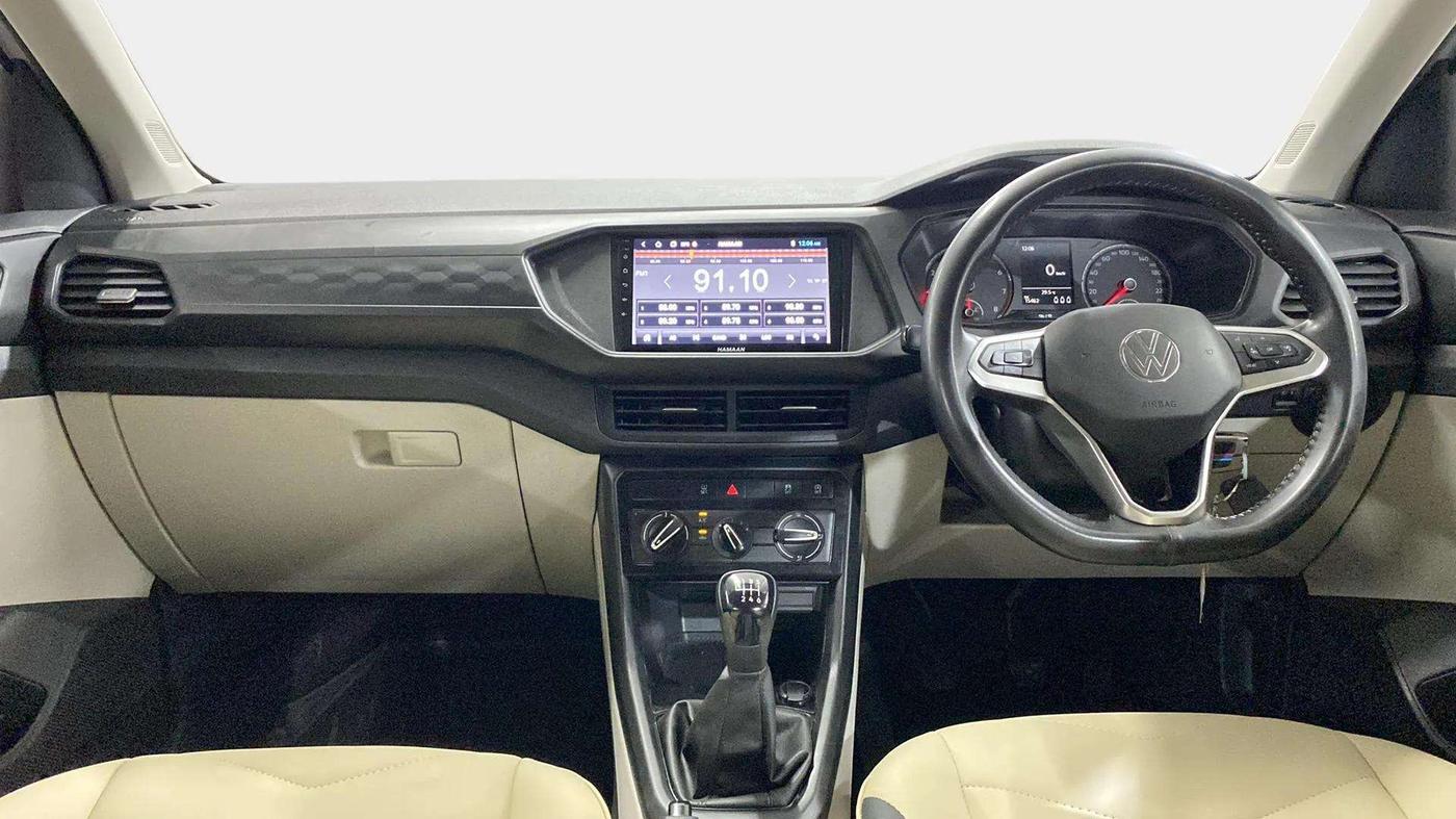 2023 Volkswagen TAIGUN COMFORTLINE 1.0 TSI MT, Petrol, Manual, 15,450 km, Dashboard