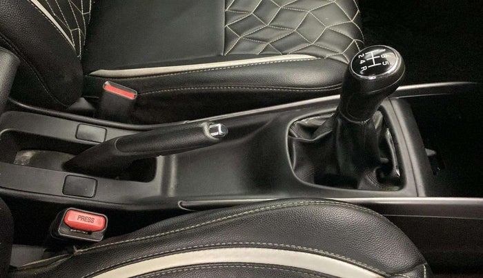 2020 Maruti Baleno ALPHA PETROL 1.2, Petrol, Manual, 72,226 km, Gear Lever