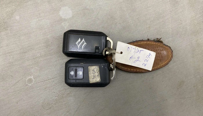 2020 Maruti Baleno ALPHA PETROL 1.2, Petrol, Manual, 72,226 km, Key Close Up