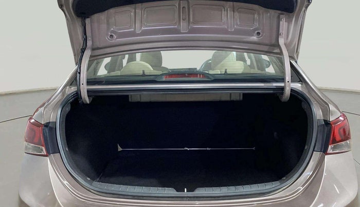 2019 Hyundai Verna 1.6 VTVT SX + AT, Petrol, Automatic, 58,277 km, Boot Open Zoomed View