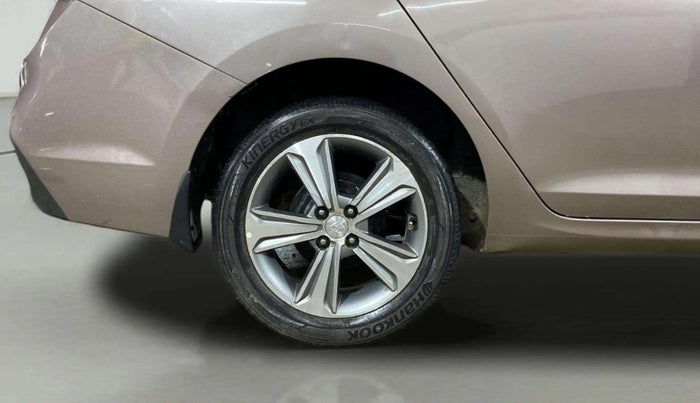 2019 Hyundai Verna 1.6 VTVT SX + AT, Petrol, Automatic, 58,277 km, Right Rear Wheel