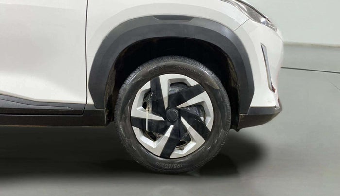 2023 Nissan MAGNITE XL, Petrol, Manual, 29,336 km, Right Front Wheel