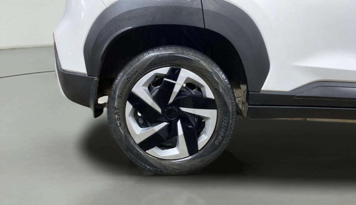 2023 Nissan MAGNITE XL, Petrol, Manual, 29,336 km, Right Rear Wheel