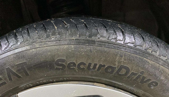 2023 Nissan MAGNITE XL, Petrol, Manual, 29,336 km, Right Front Tyre Tread