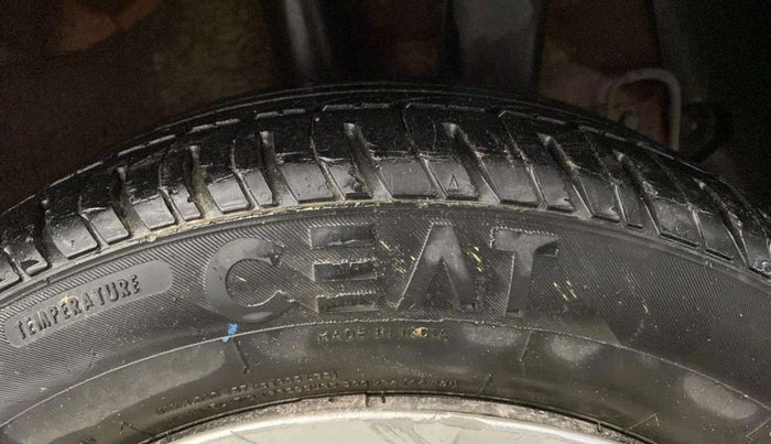 2015 Hyundai Xcent S 1.2, Petrol, Manual, 75,614 km, Left Rear Tyre Tread