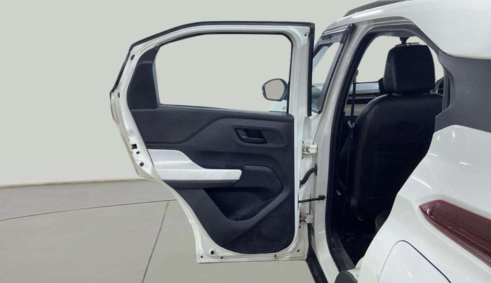 2024 Tata PUNCH CREATIVE  MT, Petrol, Manual, 14,005 km, LHS Rear Door