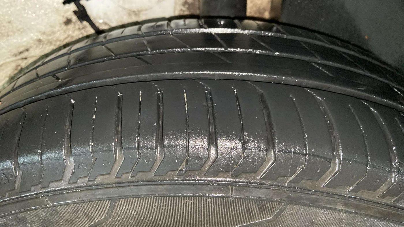 2024 Tata PUNCH CREATIVE  MT, Petrol, Manual, 14,048 km, Left Rear Tyre Tread