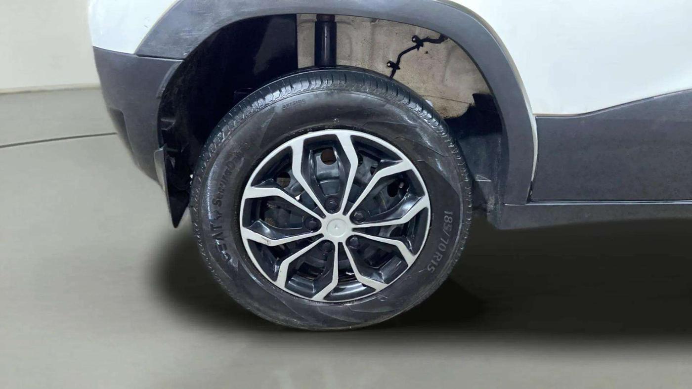 2024 Tata PUNCH CREATIVE  MT, Petrol, Manual, 14,048 km, Right Rear Wheel