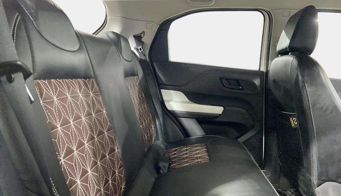 2024 Tata PUNCH CREATIVE  MT, Petrol, Manual, 14,005 km, Right Side Rear Door Cabin
