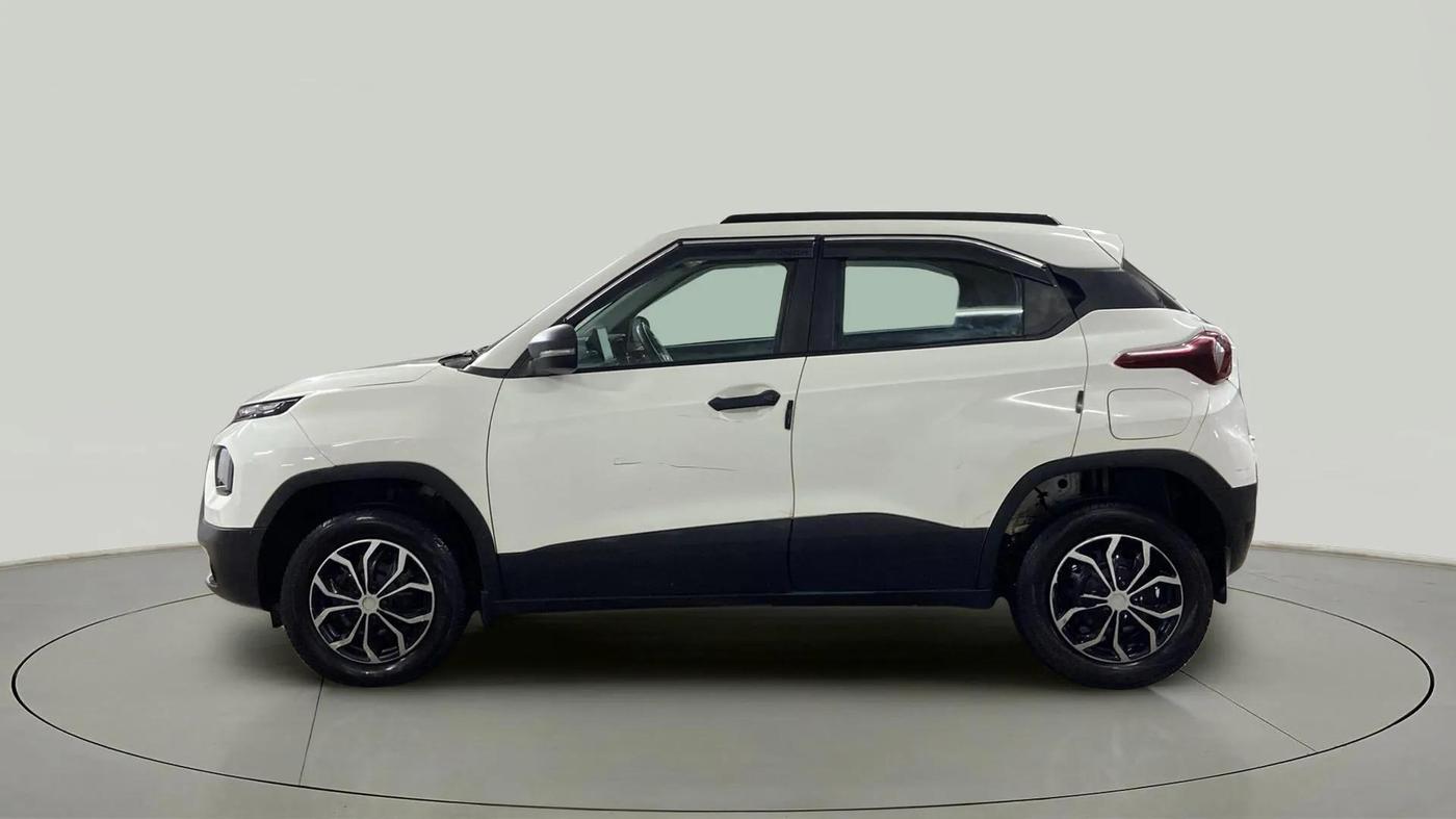 2024 Tata PUNCH CREATIVE  MT, Petrol, Manual, 14,048 km, Left Side