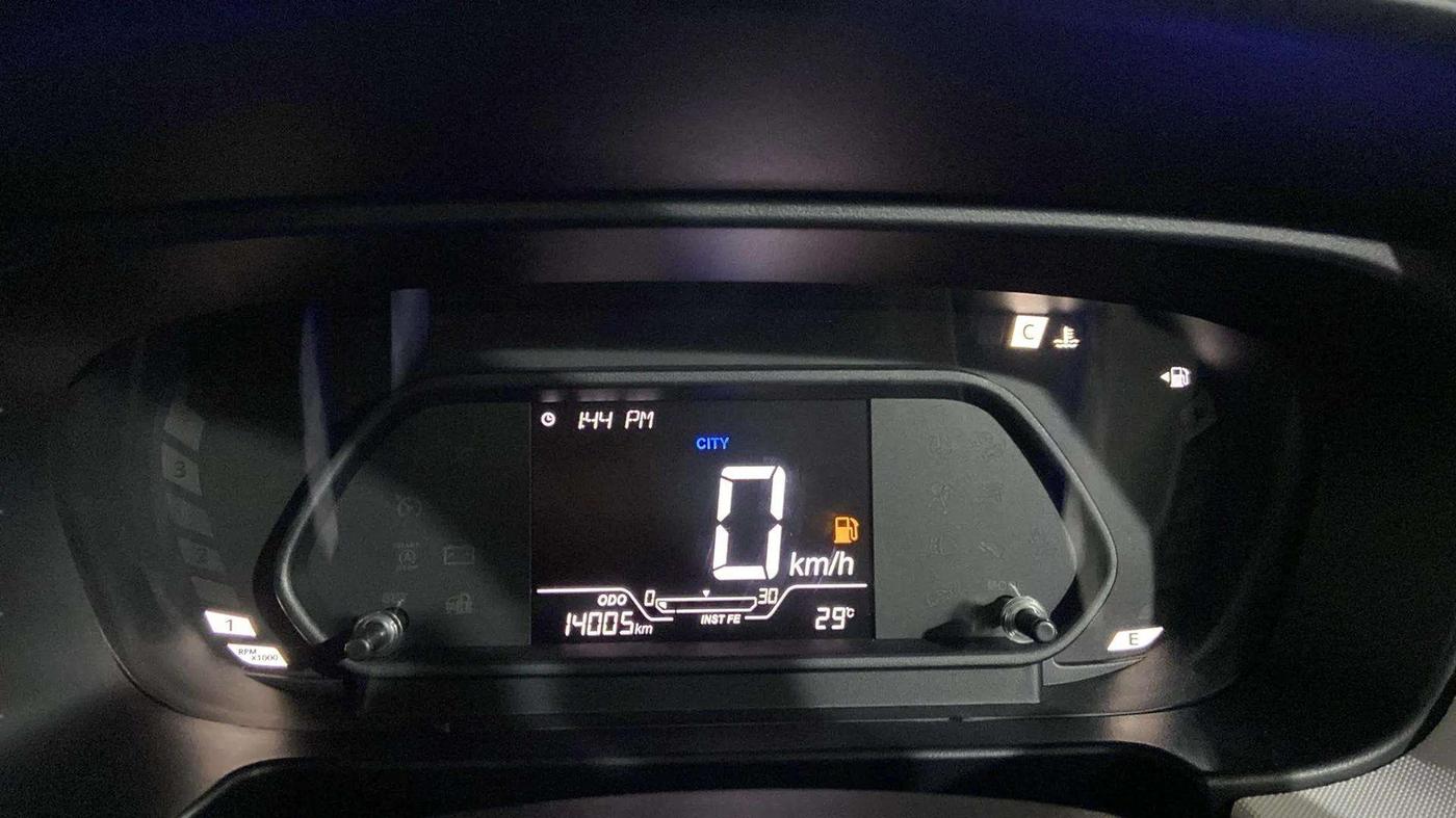 2024 Tata PUNCH CREATIVE  MT, Petrol, Manual, 14,048 km, Odometer Image