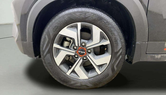 2022 KIA SONET HTX ANNIVERSARY EDITION 1.0 IMT, Petrol, Manual, 22,580 km, Left Front Wheel