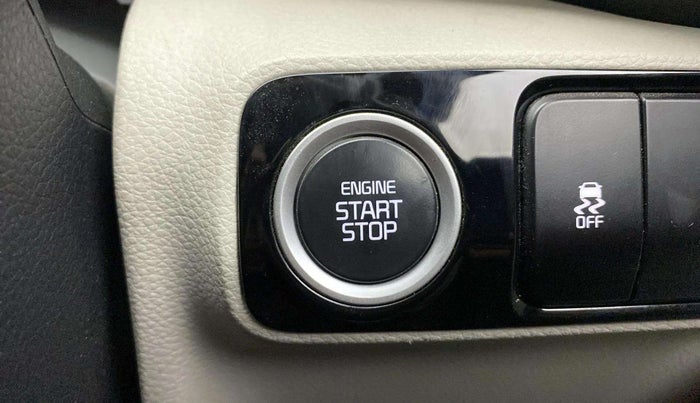 2022 KIA SONET HTX ANNIVERSARY EDITION 1.0 IMT, Petrol, Manual, 22,580 km, Keyless Start/ Stop Button