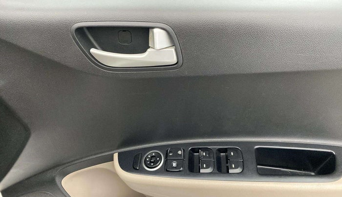 2014 Hyundai Xcent S 1.2, Petrol, Manual, 97,211 km, Driver Side Door Panels Control
