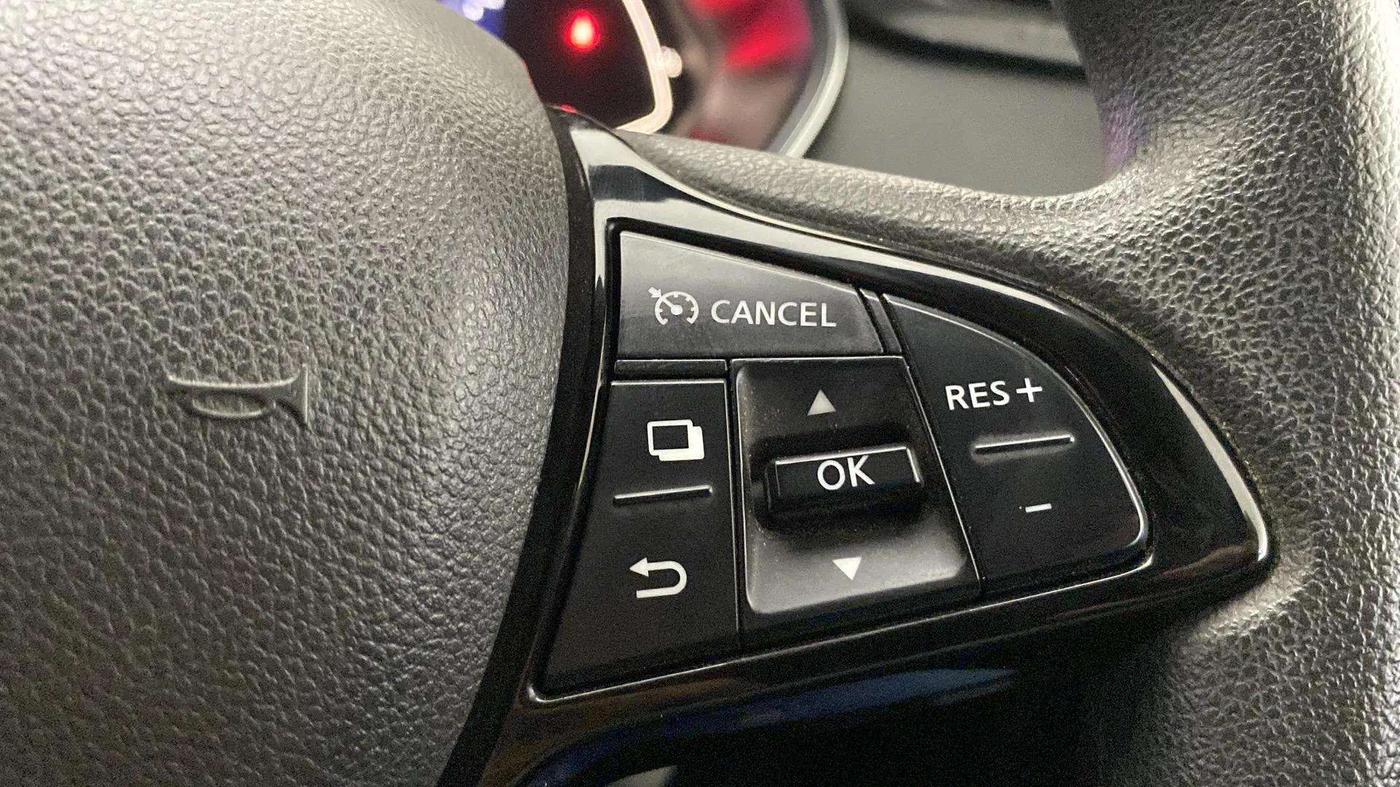 2022 Renault Kiger RXZ AMT, Petrol, Automatic, 27,358 km, Adaptive Cruise Control