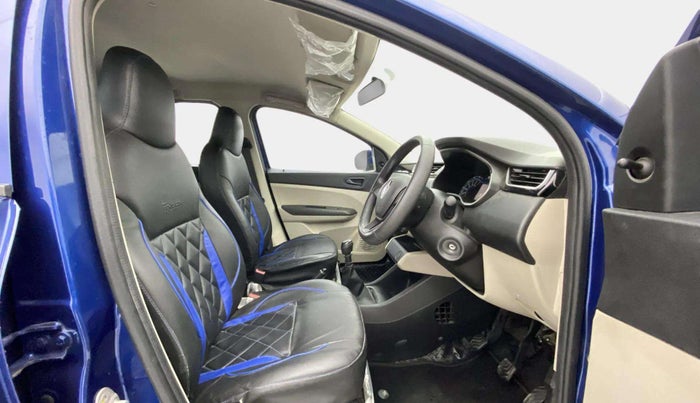 2020 Renault TRIBER RXL MT, Petrol, Manual, 31,699 km, Right Side Front Door Cabin