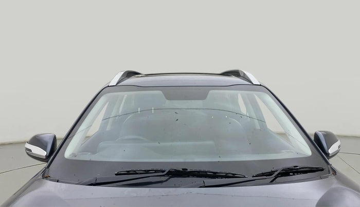 2024 KIA SONET HTK (O) 1.2 Petrol MT, Petrol, Manual, 18,142 km, Front Windshield