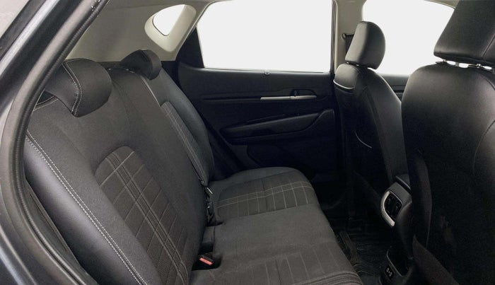 2024 KIA SONET HTK (O) 1.2 Petrol MT, Petrol, Manual, 18,142 km, Right Side Rear Door Cabin