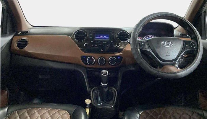 2015 Hyundai Grand i10 ASTA (O) 1.2 KAPPA VTVT, Petrol, Manual, 46,711 km, Dashboard