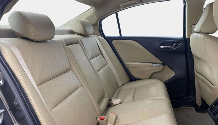 2018 Honda City 1.5L I-VTEC ZX CVT, Petrol, Automatic, 65,868 km, Right Side Rear Door Cabin